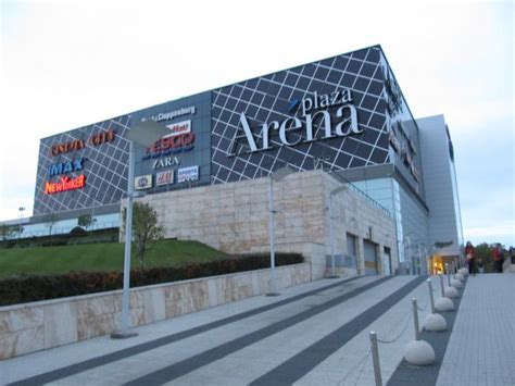 arena parkolás online.